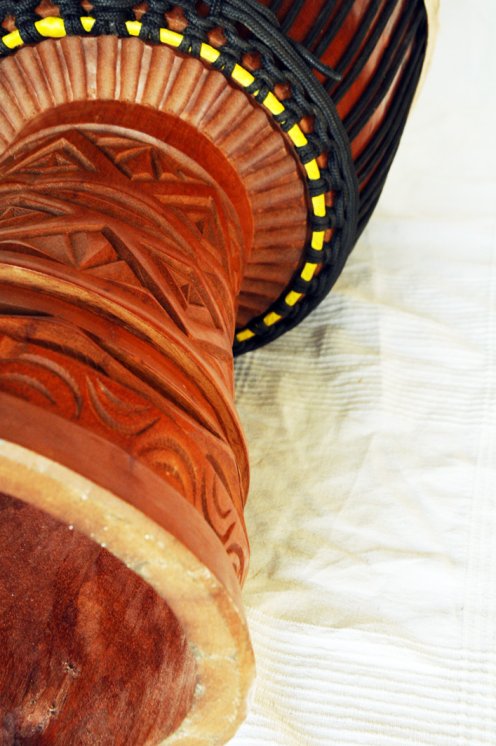 Große Djembe aus Guinea - Oberklasse Djembe Trommel