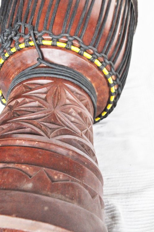 Große Djembe aus Guinea - Oberklasse Djembe Trommel