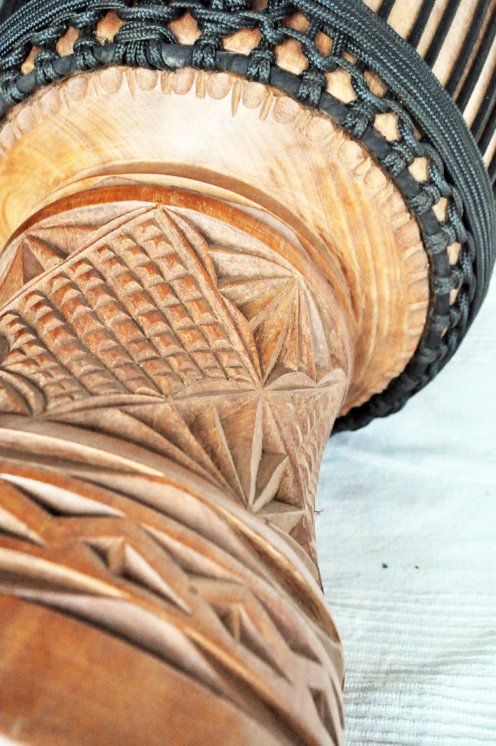 Große Djembe aus Guinea - Oberklasse Djembe Trommel