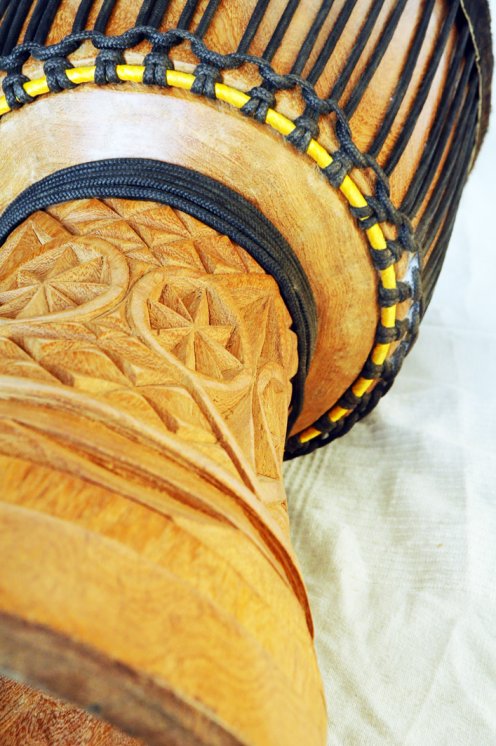 Große Djembe aus Guinea - Oberklasse Djembe Trommel