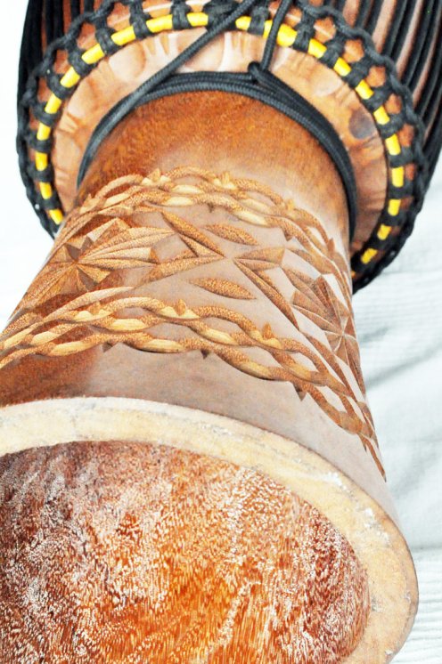 Große Djembe aus Guinea - Oberklasse Djembe Trommel
