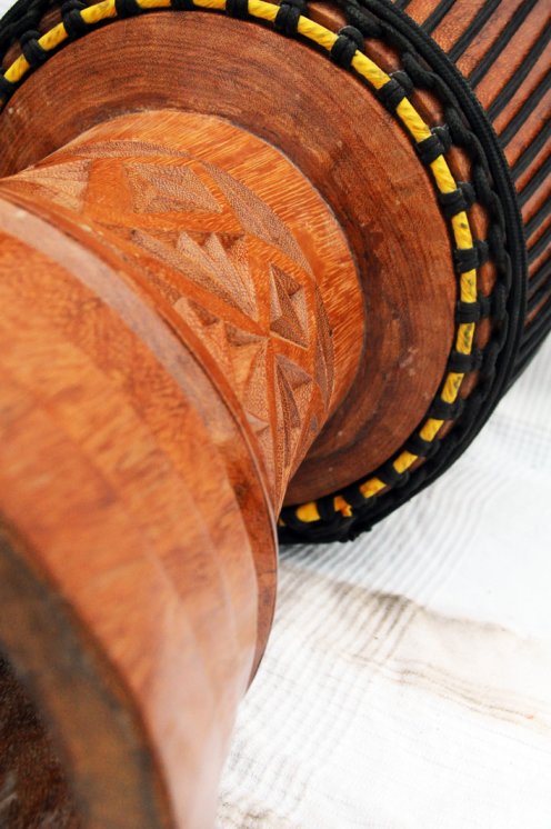 Große Djembe aus Guinea - Oberklasse Djembe Trommel