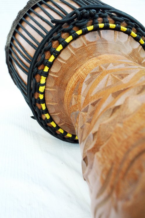 Große Djembe aus Guinea - Oberklasse Djembe Trommel