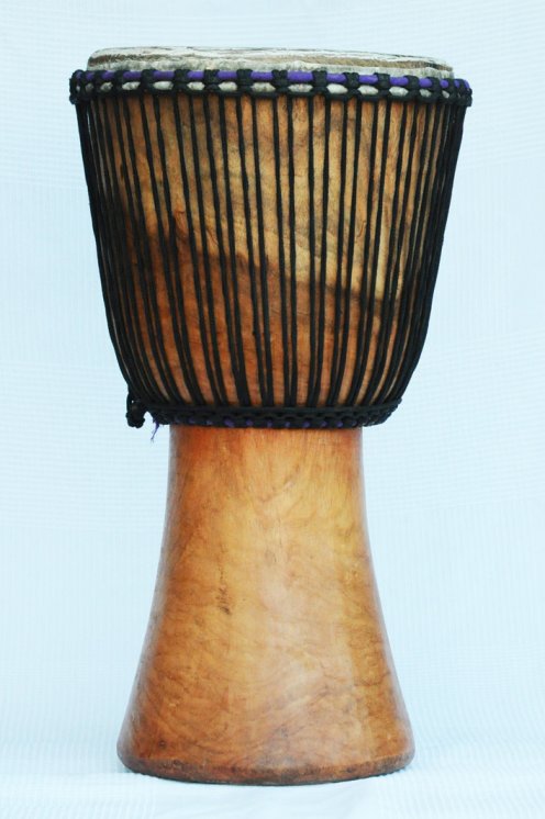Günstige Djembe kaufen - Große billige Djembe Trommel aus Ghana