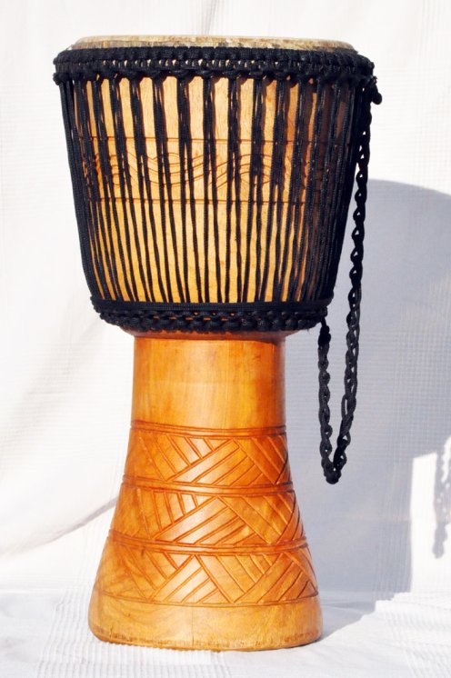 Günstige Djembe kaufen - Große billige Djembe Trommel aus Ghana