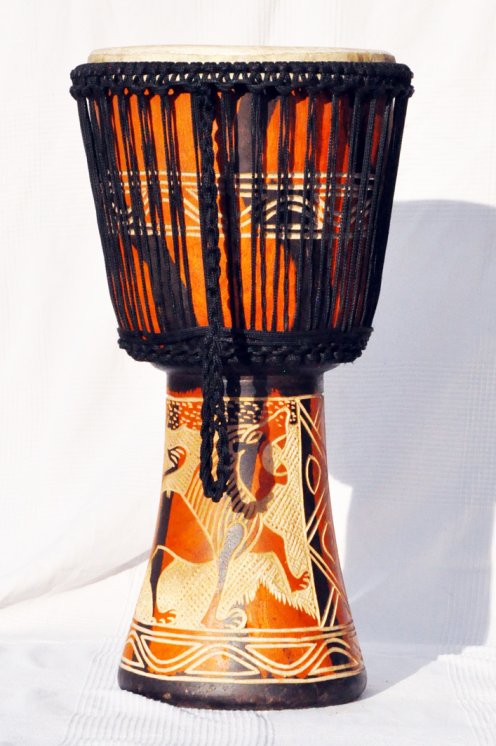 Günstige Djembe kaufen - Große billige Djembe Trommel aus Ghana