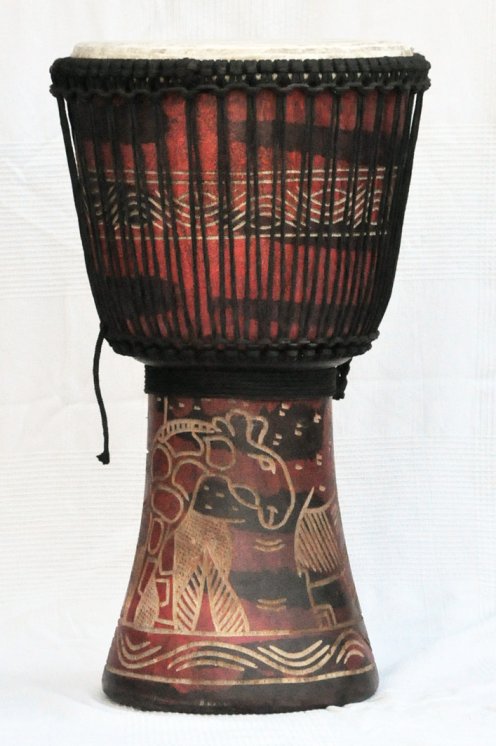 Günstige Djembe kaufen - Große billige Djembe Trommel aus Ghana