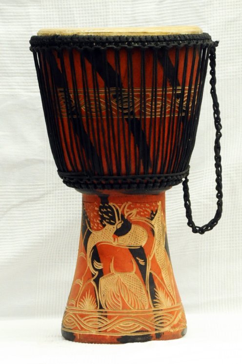 Günstige Djembe kaufen - Große billige Djembe Trommel aus Ghana