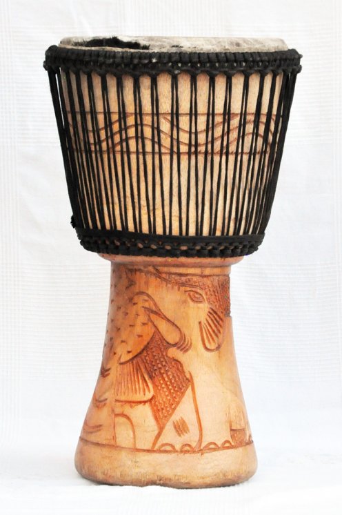 Günstige Djembe kaufen - Große billige Djembe Trommel aus Ghana