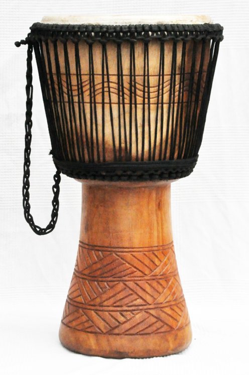 Günstige Djembe kaufen - Große billige Djembe Trommel aus Ghana