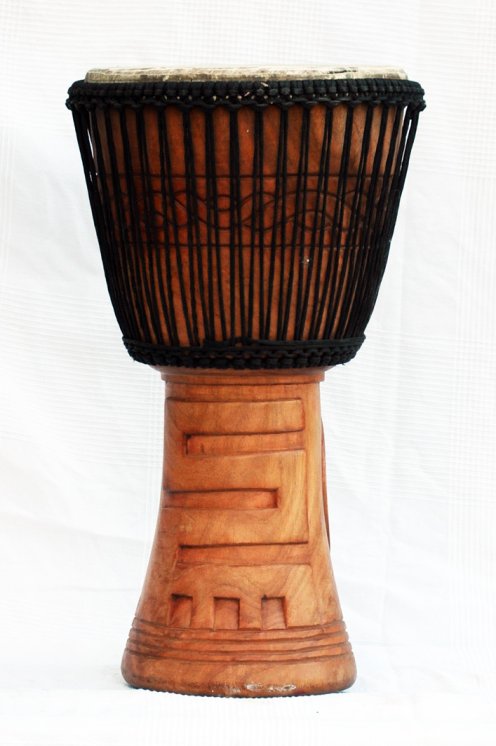 Günstige Djembe kaufen - Große billige Djembe Trommel aus Ghana