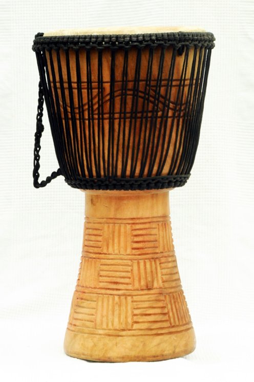 Günstige Djembe kaufen - Große billige Djembe Trommel aus Ghana