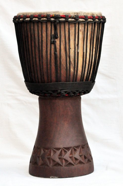 Djembe kaufen - Große Mahagoni Djembe Trommel aus Mali