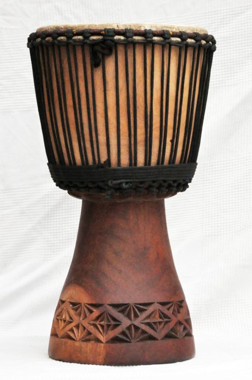 Djembe kaufen - Große Mahagoni Djembe Trommel aus Mali