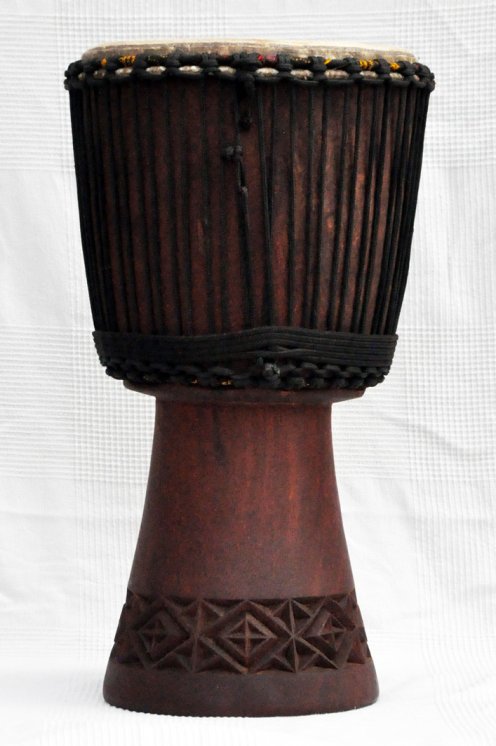 Djembe kaufen - Große Mahagoni Djembe Trommel aus Mali