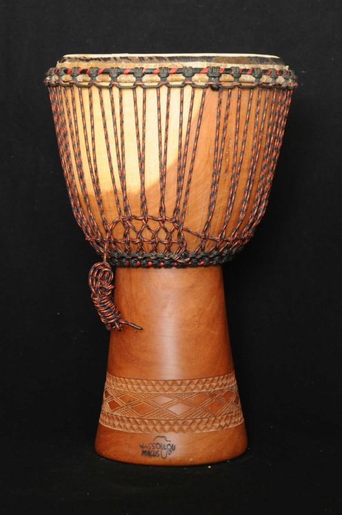 Djembé Mali Top en linké peau de boeuf en vente (grand) : acheter un djembe malien en lingué monté avec une peau bovine (veau, vache) (grand)