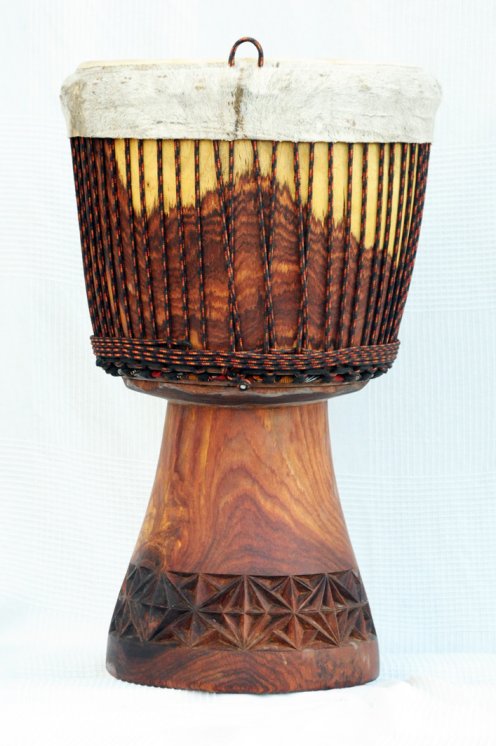 Profi Djembe kaufen - Große Rosenholz Djembe Trommel aus Mali