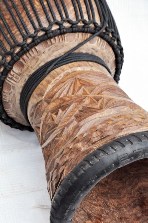 Große Djembe aus Guinea - Oberklasse Djembe Trommel