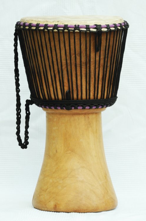 Günstige Djembe kaufen - Große billige Djembe Trommel aus Ghana