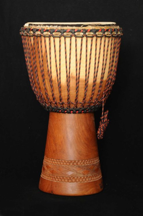 Djembé Mali Top en linké peau de boeuf en vente (grand) : acheter un djembe malien en lingué monté avec une peau bovine (veau, vache) (grand)