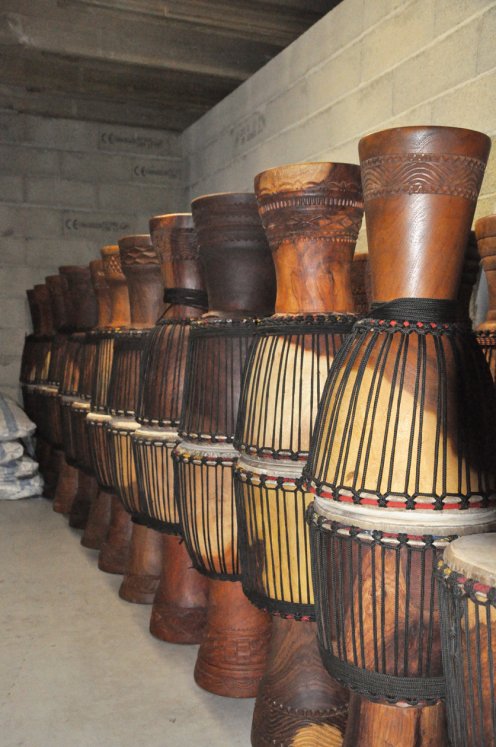 Djembe Großhandel - Große Djembe Trommel aus Mali