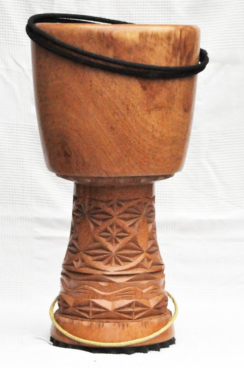Premium Qualität Djembe Korpus aus Guinea