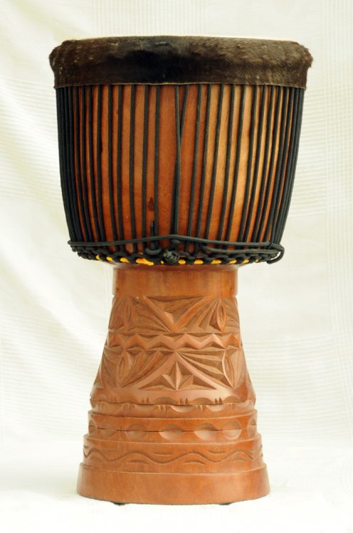 Große Djembe aus Guinea - Oberklasse Djembe Trommel