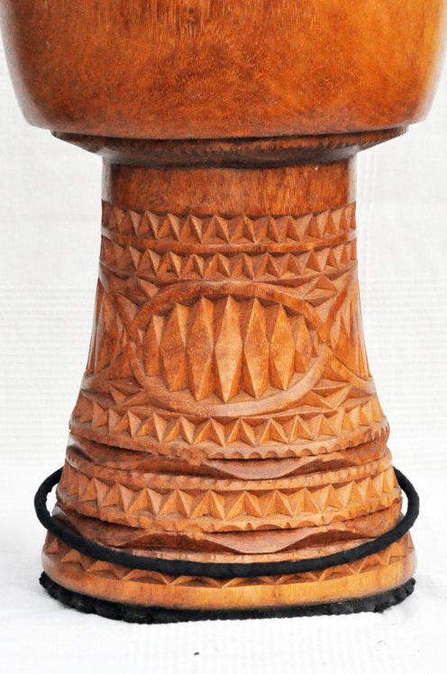 Premium Qualität Djembe Korpus aus Guinea