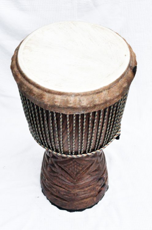 Große Djembe aus Guinea - Oberklasse Djembe Trommel