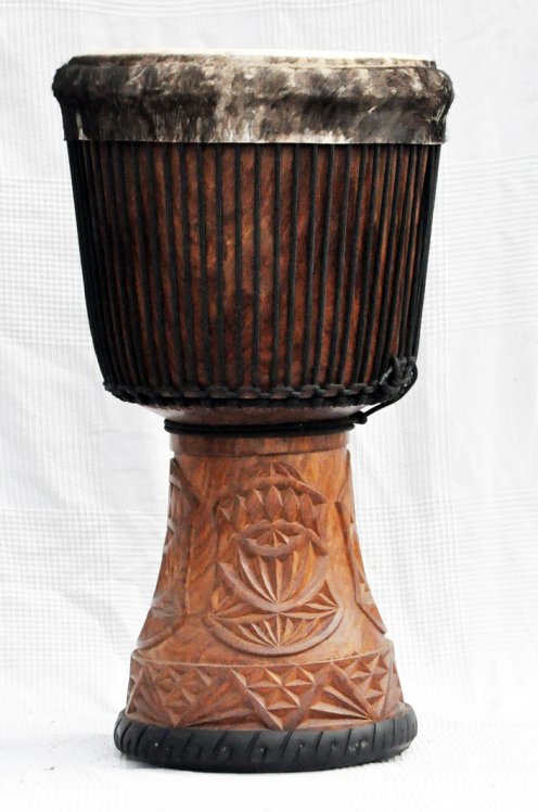 Große Djembe aus Guinea - Oberklasse Djembe Trommel