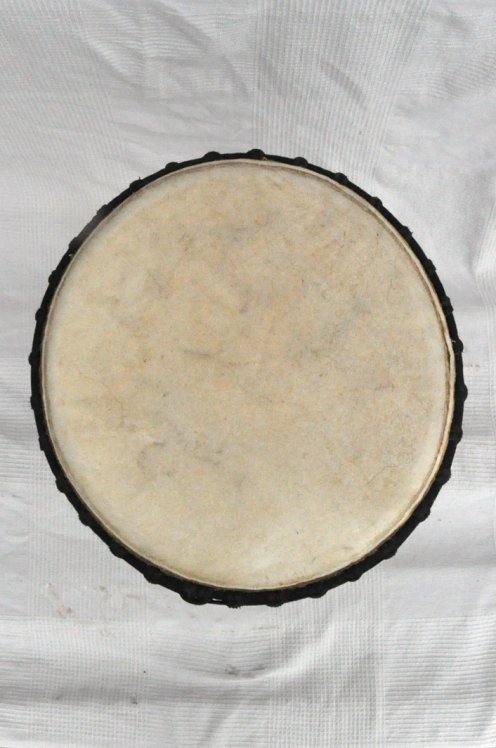Djembe aus Guinea mit Kuhfell - Kalbfell, Rinderfell, Stierfell oberklasse Djembe Trommel