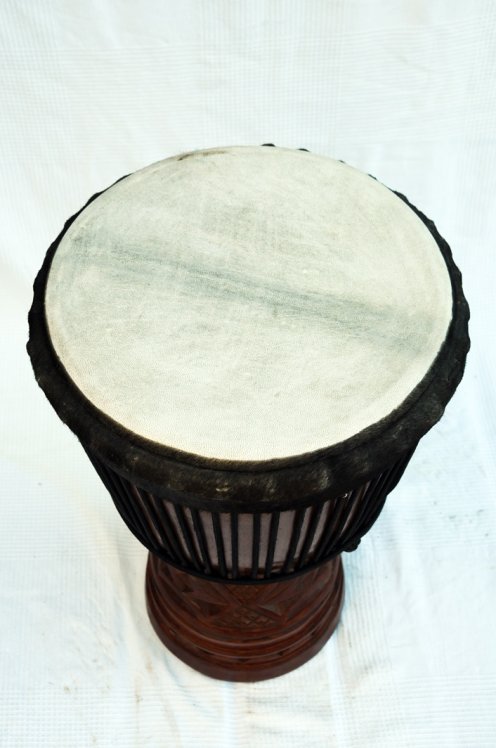 top Djembe aus Guinea - Große Profi Djembe Trommel