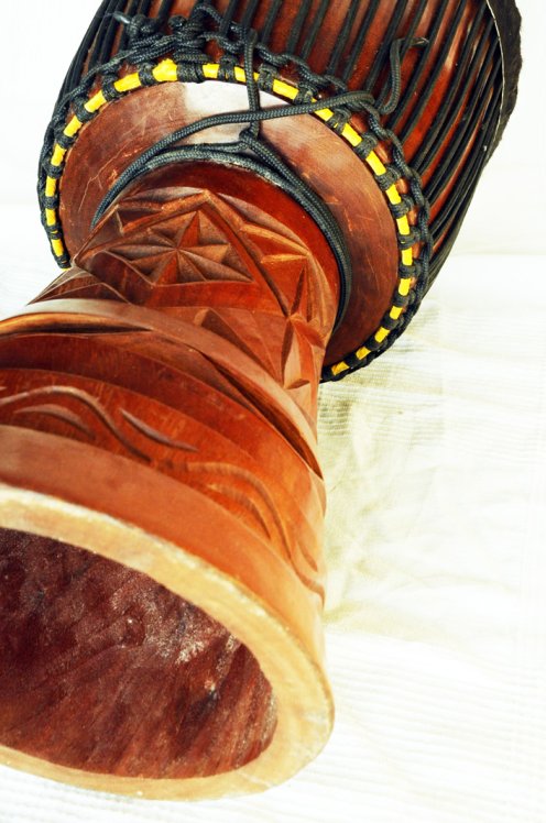 Große Djembe aus Guinea - Oberklasse Djembe Trommel