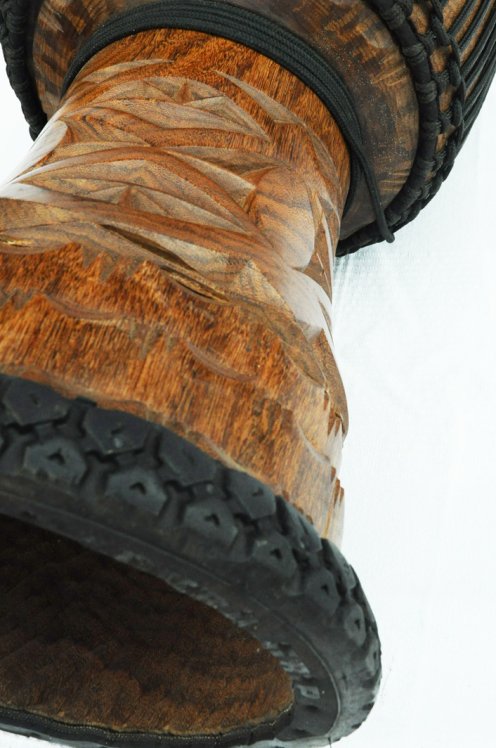 Djembe aus Guinea mit Kuhfell - Kalbfell, Rinderfell, Stierfell oberklasse Djembe Trommel
