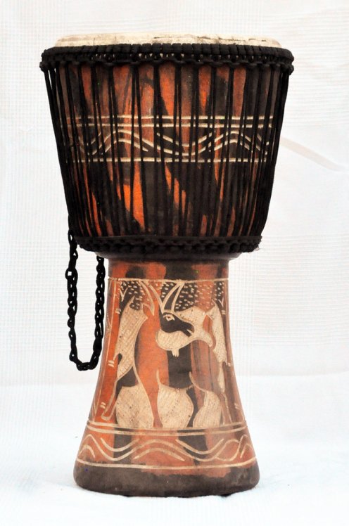 Günstige Djembe kaufen - Große billige Djembe Trommel aus Ghana