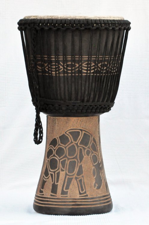 Günstige Djembe kaufen - Große billige Djembe Trommel aus Ghana