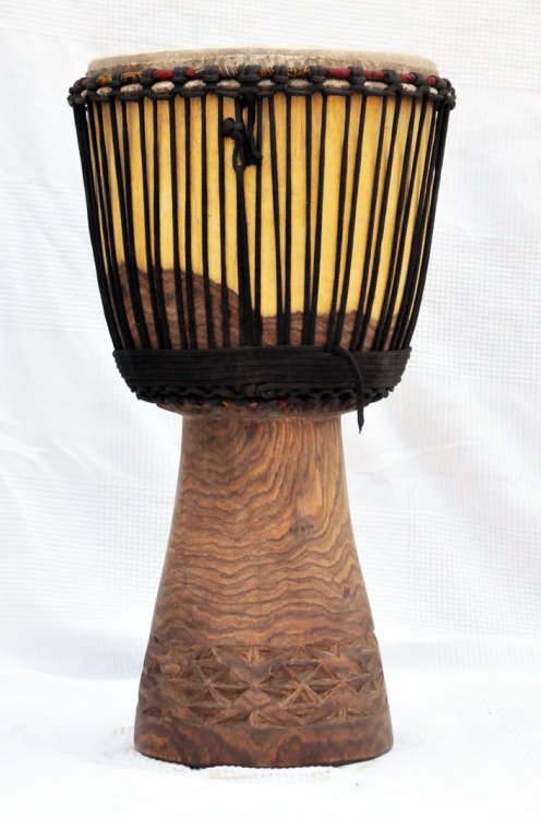 Djembe kaufen - Große Lenke Djembe trommel aus Rosenholz