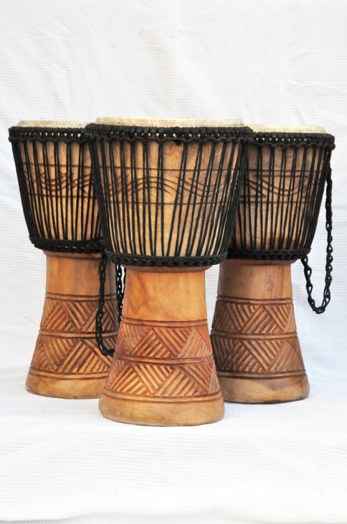 Günstige mittlere Djembe