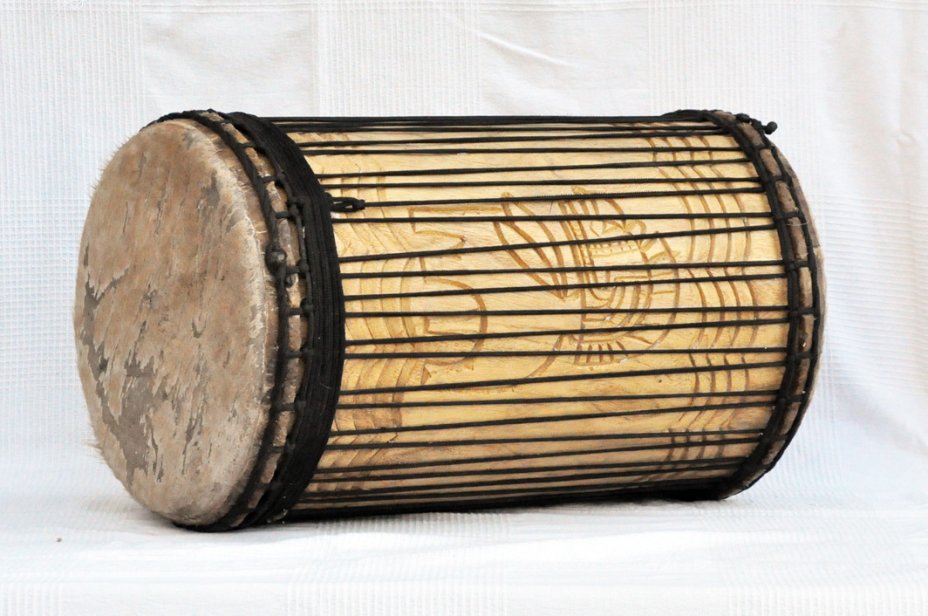 Melina Sangban aus Guinea (Traditionnelle Aufbau)