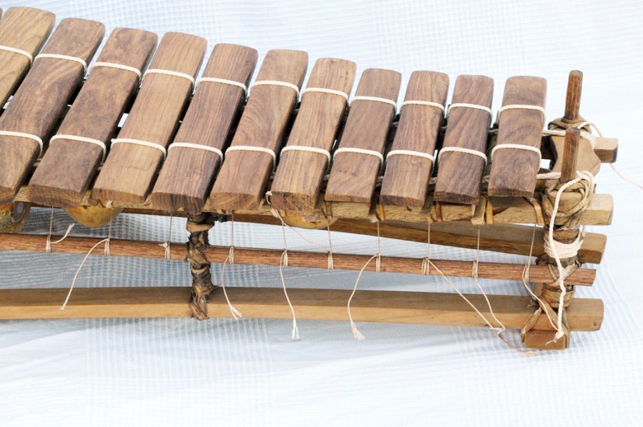 Balafon aus Burkina Faso kaufen - 20 Klangstäben pentatonisches Balafon