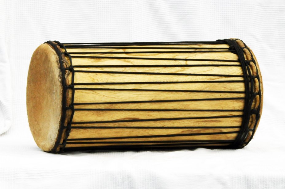 Melina traditionnelle Aufbau Kenkeni Dundun - Dundun Basstrommel aus Guinea