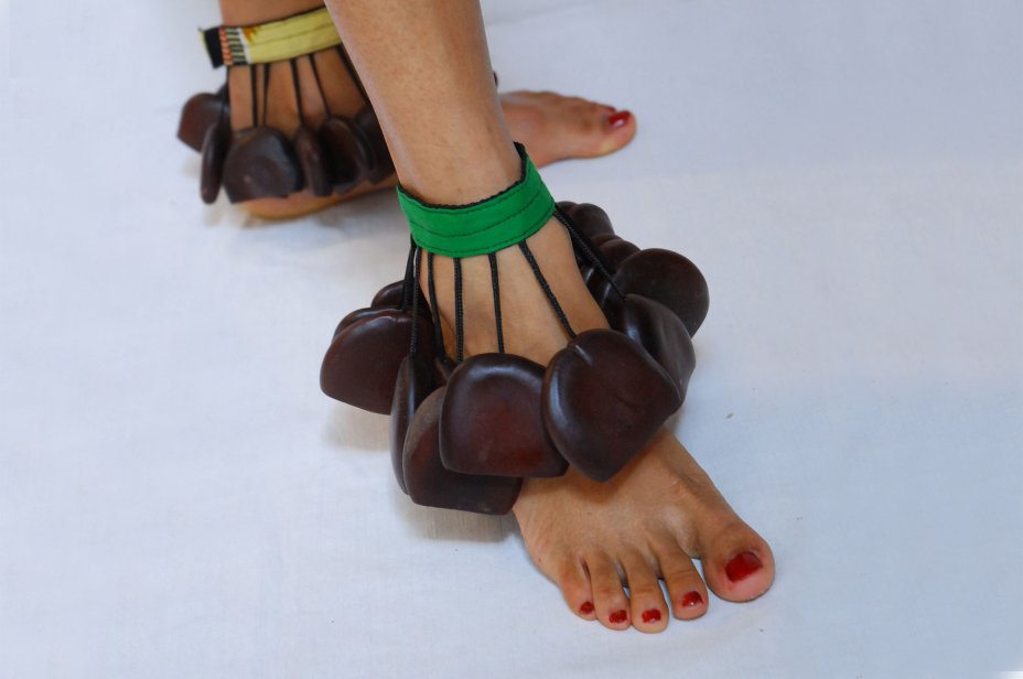 Afrikanische Tanz Armband - Juju Tanz Fußkettchen aus Ghana