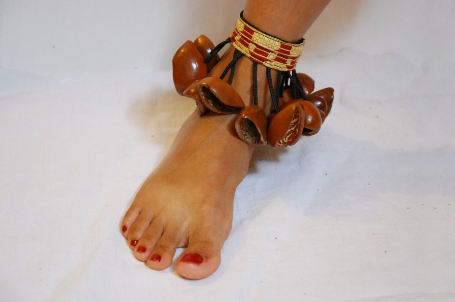 Afrikanische Tanz Armband - Juju Tanz Fußkettchen aus Nigeria