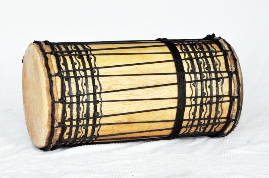 Melina traditionnelle Aufbau Kenkeni Dundun - Dundun Basstrommel aus Guinea