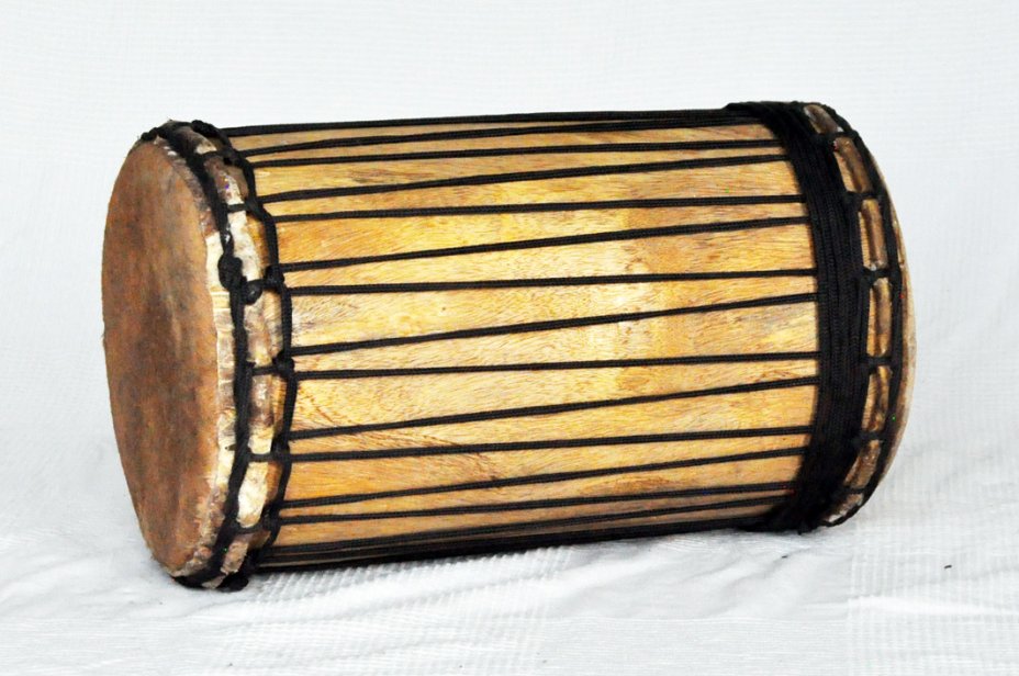 Melina traditionnelle Aufbau Kenkeni Dundun - Dundun Basstrommel aus Guinea