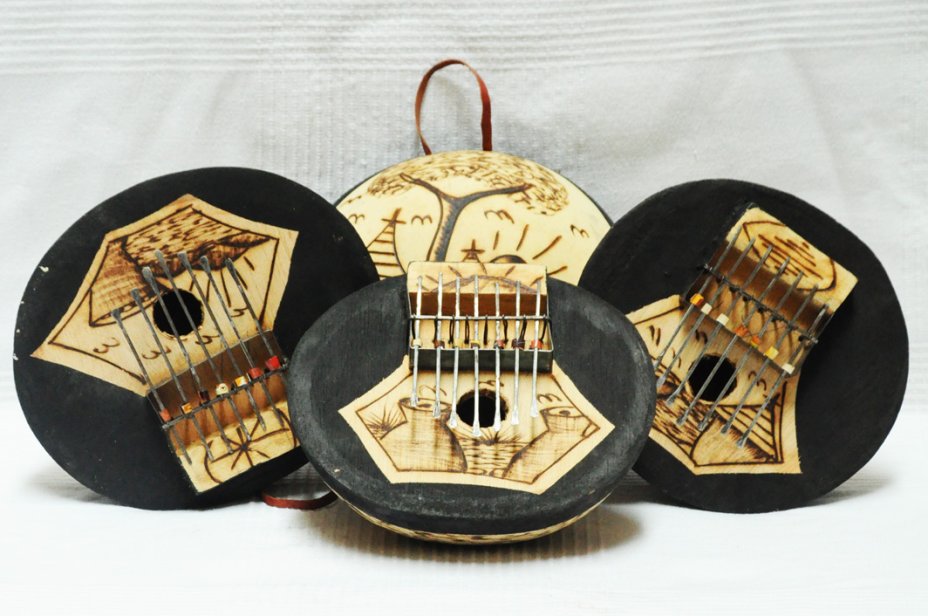 Afrikanische Daumenklavier kaufen - Kalimba