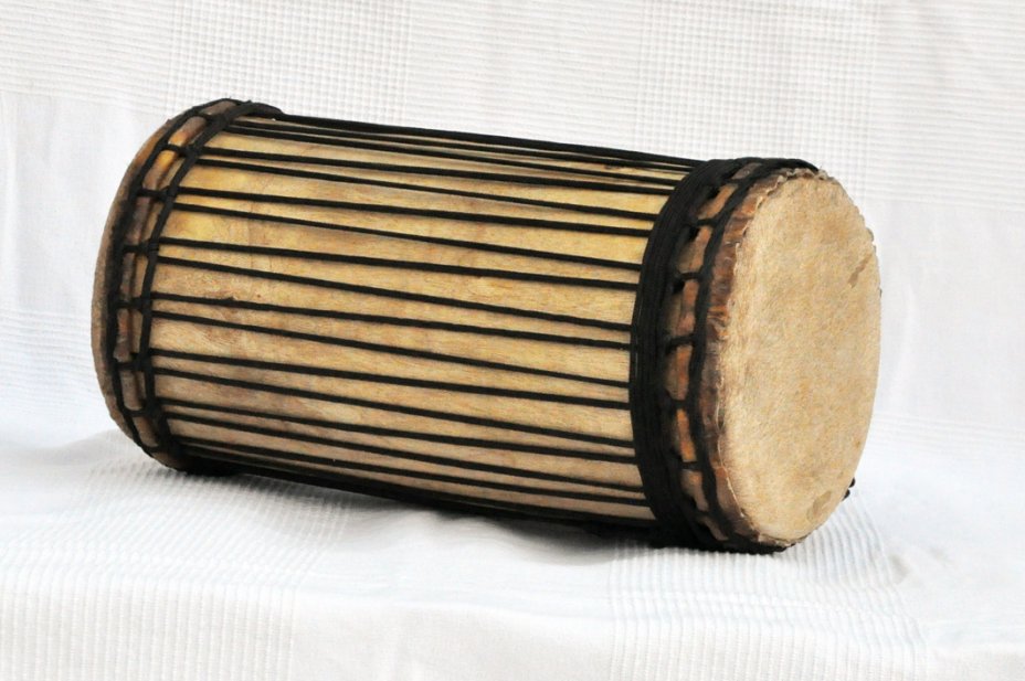 Melina traditionnelle Aufbau Kenkeni Dundun - Dundun Basstrommel aus Guinea