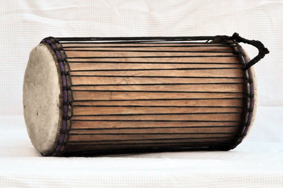 Dundun Basstrommel kaufen - Kenkeni Basstrommel aus Ghana