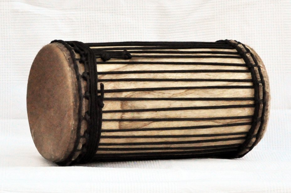 Melina traditionnelle Aufbau Kenkeni Dundun - Dundun Basstrommel aus Guinea