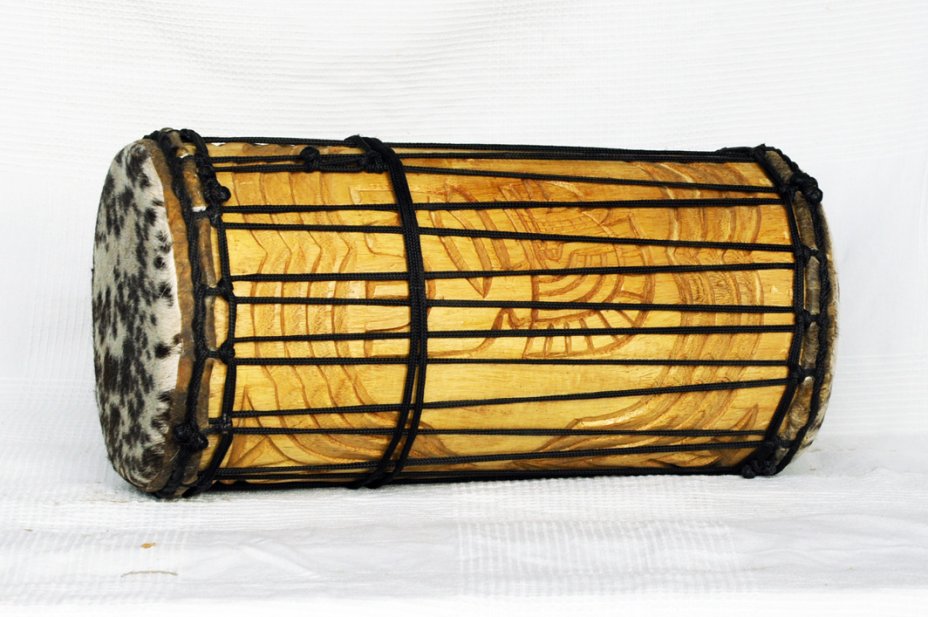 Melina traditionnelle Aufbau Kenkeni Dundun - Dundun Basstrommel aus Guinea